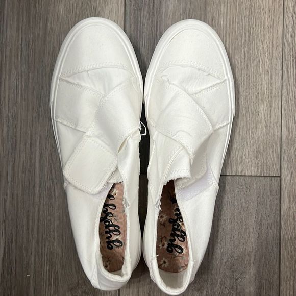 Gypsy Jazz Shoes - 𝅺GYPSY Jazz White Sneakers